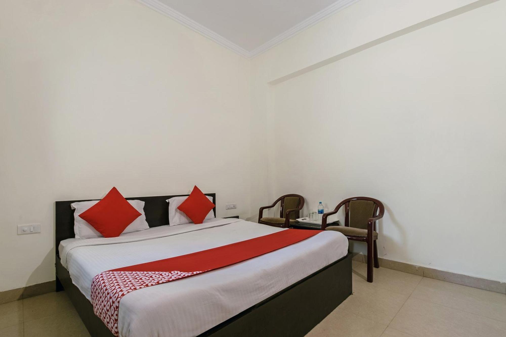 Oyo Hotel Triund Regency Katra  Exterior foto
