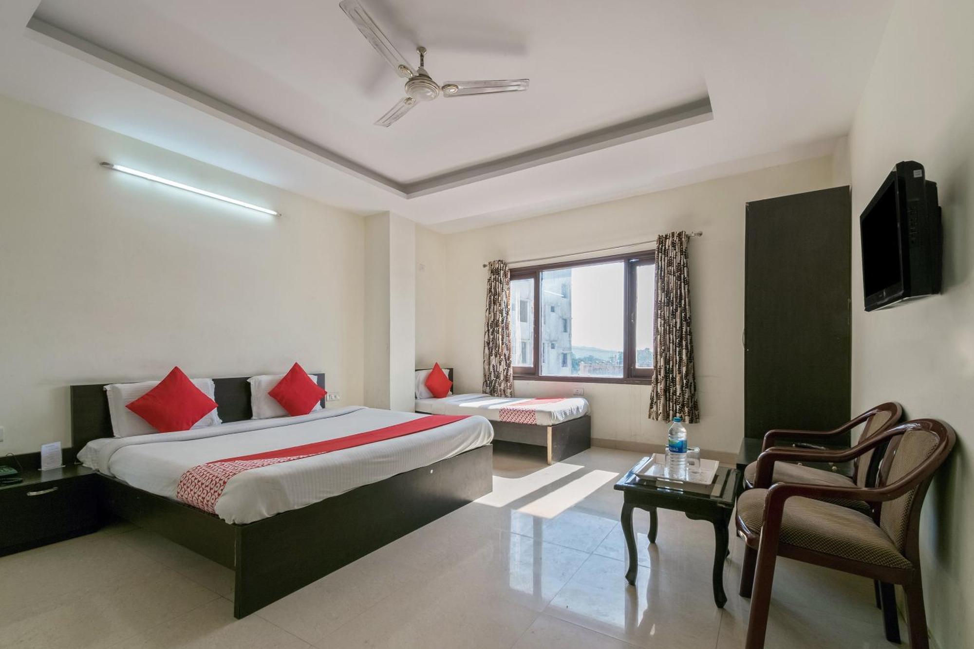Oyo Hotel Triund Regency Katra  Exterior foto