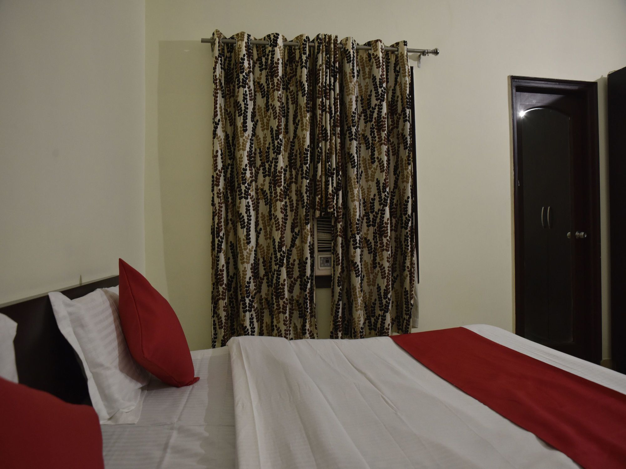 Oyo Hotel Triund Regency Katra  Exterior foto